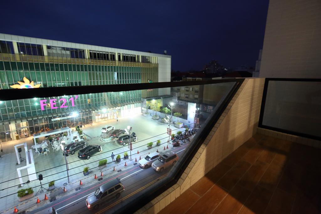 指南針民宿2178 & 工殿民宿2182 Hualien stad Exteriör bild