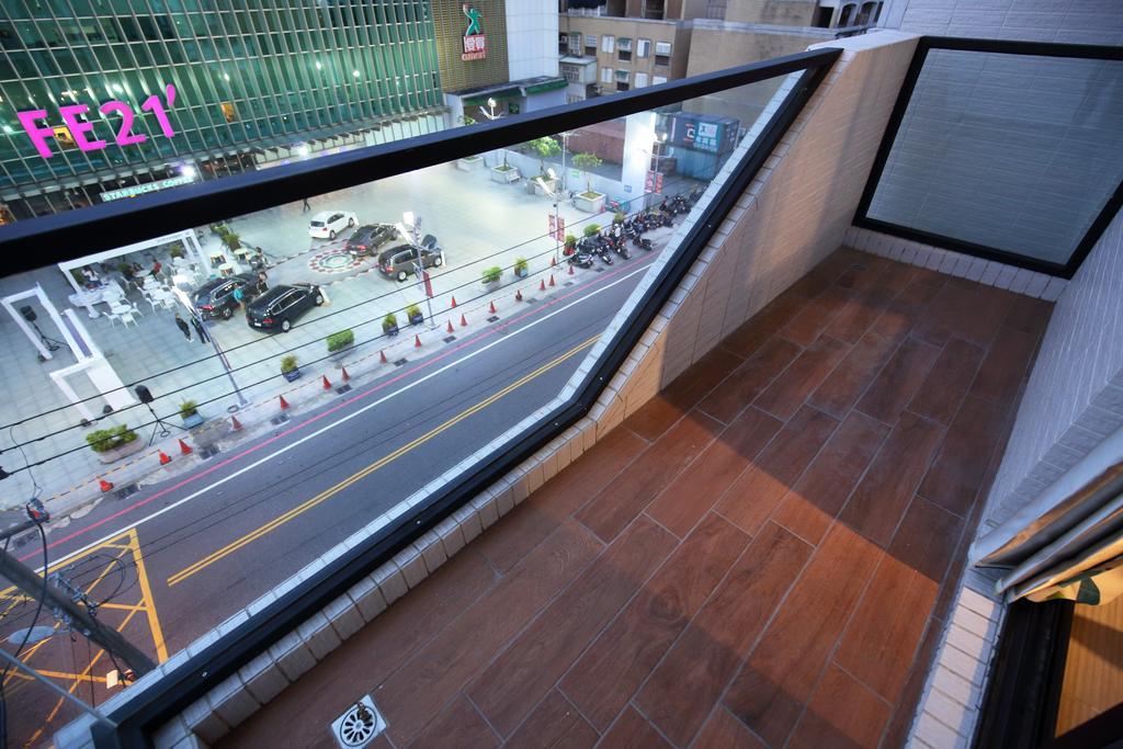 指南針民宿2178 & 工殿民宿2182 Hualien stad Exteriör bild